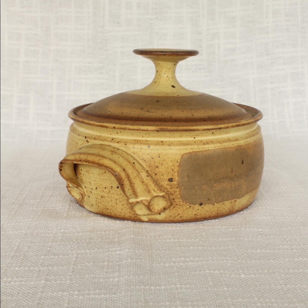 Hand thrown signed ceramic lidded casserole dish with handles